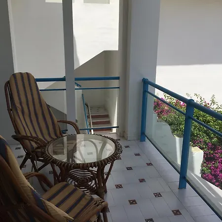 Alberca 1 Apartment